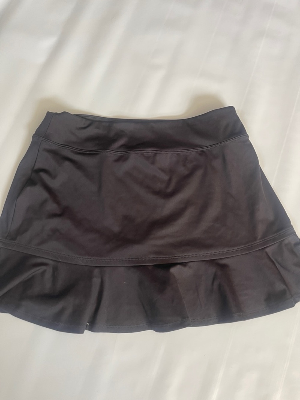 Tommy bahama golf Women's Black Athletic Skirt with Ruffle skort M